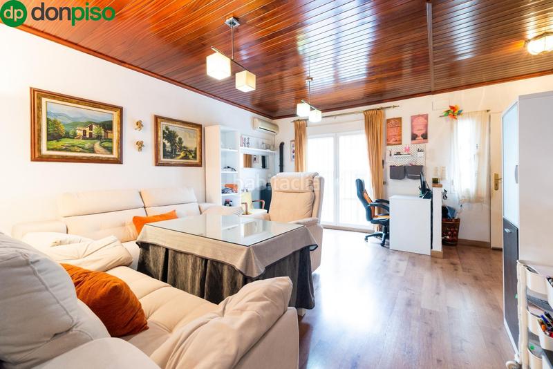 Foto 9f68a91c-d4ee-4c3c-979f-55cf693c1c4c. Casa adosada en calle alcalde e. muñoz arevalo 45 preciosa casa adosada en la mejor zona en Santa Fe