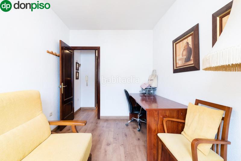 Foto fc43c3c7-45c4-4476-b8cd-6b411f2bbb6e. Casa adosada en calle alcalde e. muñoz arevalo 45 preciosa casa adosada en la mejor zona en Santa Fe