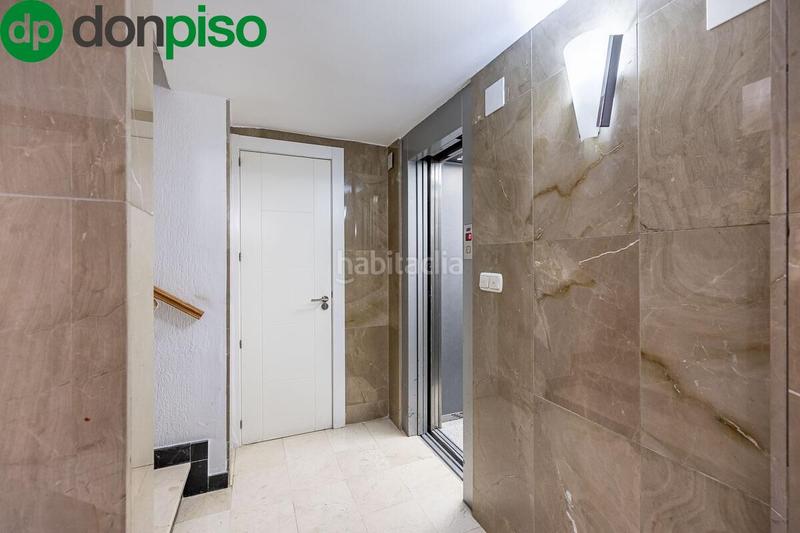 Foto 2a4185cd-9ff6-4722-865c-575858c3b797. Piso magnifico piso muy luminoso de 155 m2 en Pajaritos! en Granada