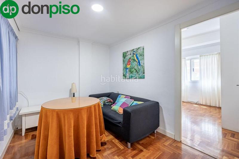 Foto d56901d9-efab-411e-8e64-ebeab1d84b55. Piso magnifico piso muy luminoso de 155 m2 en Pajaritos! en Granada