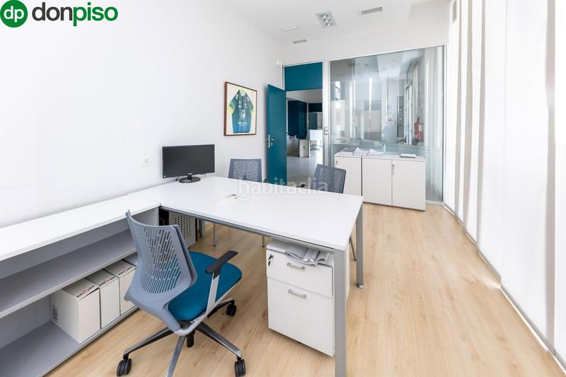 Foto 43bff0c3-442c-4253-a93a-7c89d3a7ed99. Local commercial dans Campus de la Salud Granada