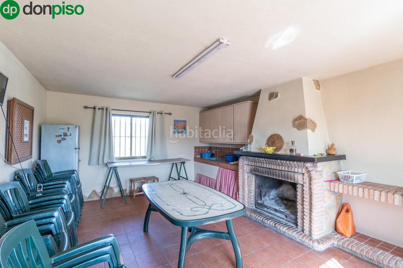 Foto 3fa1a405-801d-41d5-a292-82c7a412931b. Finca rústica  en venta con casa, nave y piscina en Padul