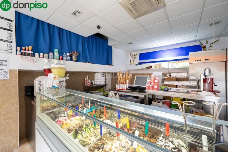 Foto dcf8a55f-08b3-4424-bbe1-a8637f1a5f4a. Local comercial a parque nueva Granada Granada