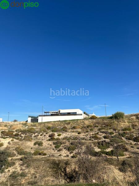 Foto 38636998-d107-490b-8c98-a4864086f4ad. Terrain résidentiel dans calle rio cubillas 68 dans Zubia (La)