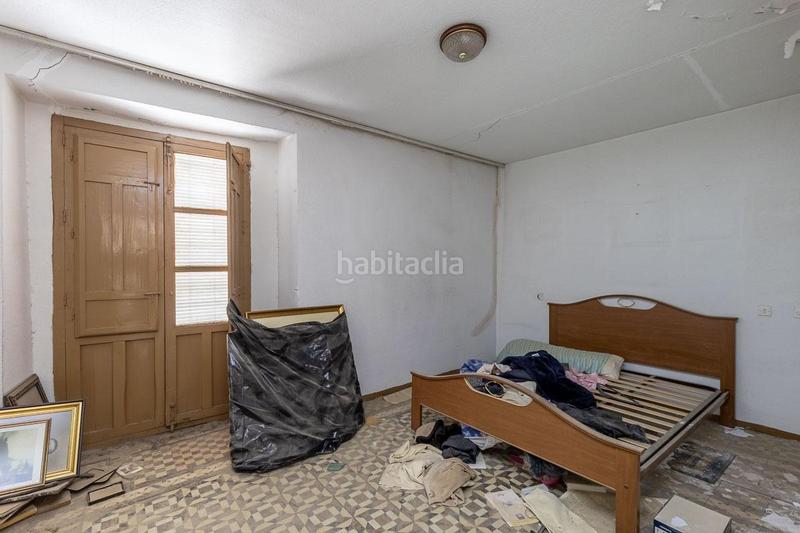 Foto 0998b548-0ef9-4049-ab26-9d270166b107. Casa amb aparcament a Guadix