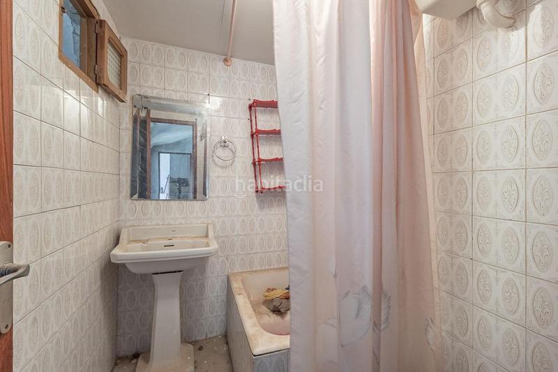 Foto 13b7f53d-27f5-4574-8b0c-42dc07aa1c38. Casa amb aparcament a Guadix