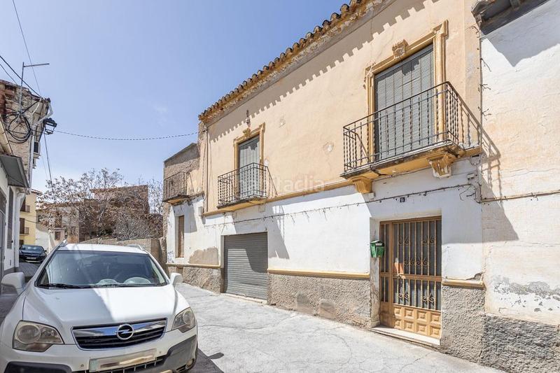 Foto 8986698c-8e1b-4ec7-98f8-d61da75e53e2. Casa amb aparcament a Guadix
