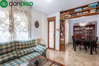 Appartement à Pasaje conde alcala 2. Un refugio de luz y diseño en pleno corazón histórico con plaza