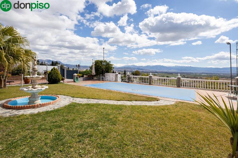 Foto 5cfcbd56-009a-4324-bd5a-09072f8edf29. Casa espectacular casa independiente con piscina en Atarfe