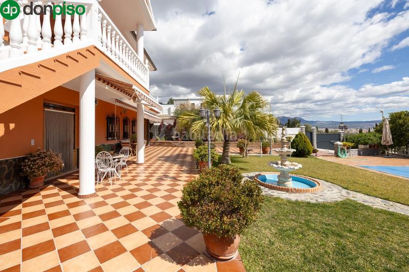 Foto e9210576-e268-4006-9aa8-9bd209dd9f75. Casa espectacular casa independiente con piscina en Atarfe
