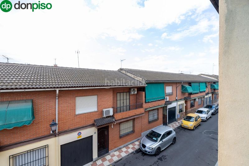 Foto 06ba7846-74f5-4a3d-a642-9322219bf2ae. Apartament amb calefacció aparcament a San Miguel Armilla
