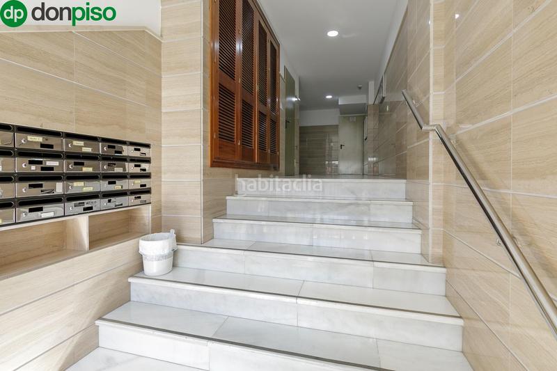 Foto 27aac913-1c68-4476-91ae-a4988cd05582. Àtic amb calefacció aparcament a La Zubia Ciudad Zubia (La)