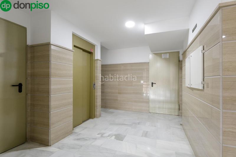 Foto 60516eef-0b3c-45c7-99d3-ebddd03e3686. Àtic amb calefacció aparcament a La Zubia Ciudad Zubia (La)