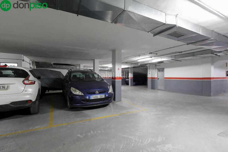 Foto d3c7c5b0-c4ba-4a14-850c-02e98540111d. Àtic amb calefacció aparcament a La Zubia Ciudad Zubia (La)