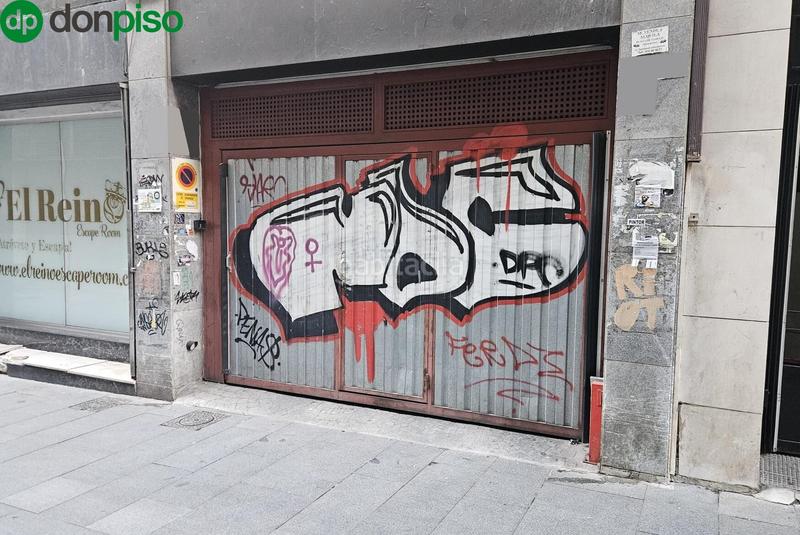 Foto 2177c1c4-c326-4a78-923e-0507fd11016a. Aparcament cotxe a Centro - Sagrario Granada