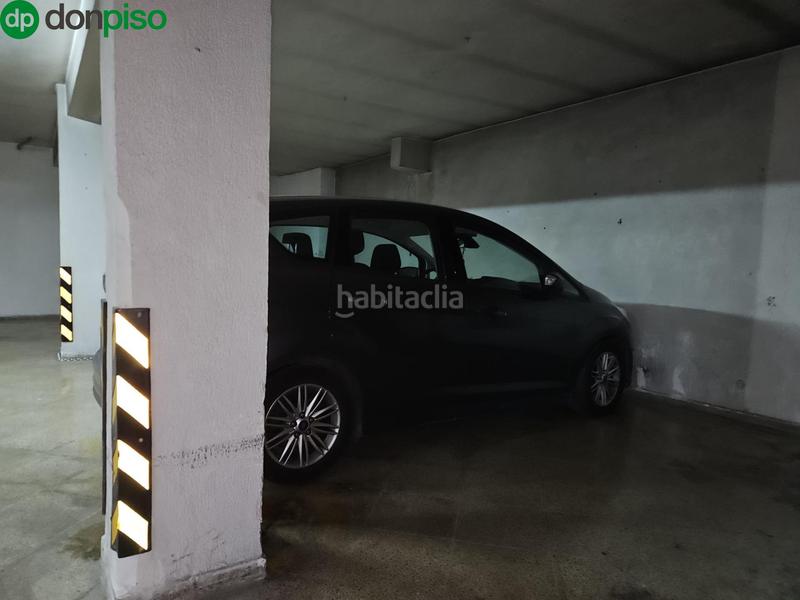 Foto 44099fc2-3f3d-48db-8357-1671baff9502. Aparcament cotxe a Centro - Sagrario Granada