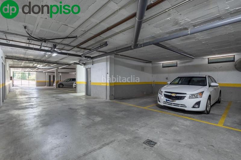 Foto 157c46db-a79f-49ba-80ca-0a3ead5ef9c9. Piso en calle corona boreal 14 precioso piso a la entrada en Jun