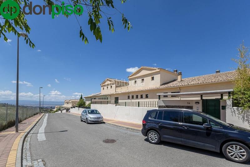 Foto 7af7c5ea-b62c-4699-a15a-08854a678aea. Piso en calle corona boreal 14 precioso piso a la entrada en Jun