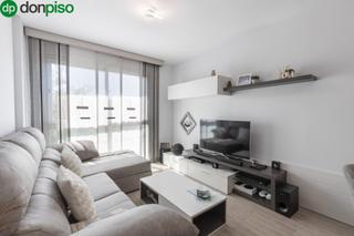 Appartement à Calle de circunvalación 3. Piso de 2 dormitorios con garaje y trastero en la mejor zona de