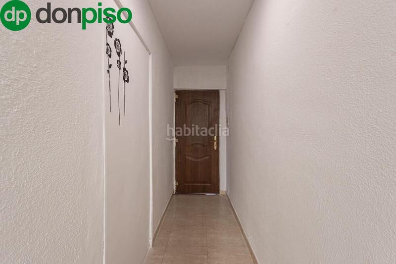 Foto 572022f1-f349-4bae-854d-d259ba1f04c4. Casa adossada a Poniente Armilla