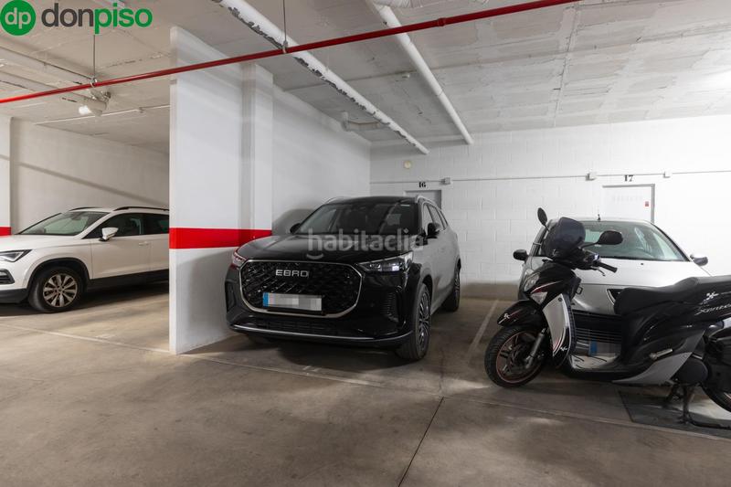Foto a4d87de9-7a5d-403e-ac9e-f37f2d49018a. Pis a calle astrea 2 a Santa Isabel Málaga
