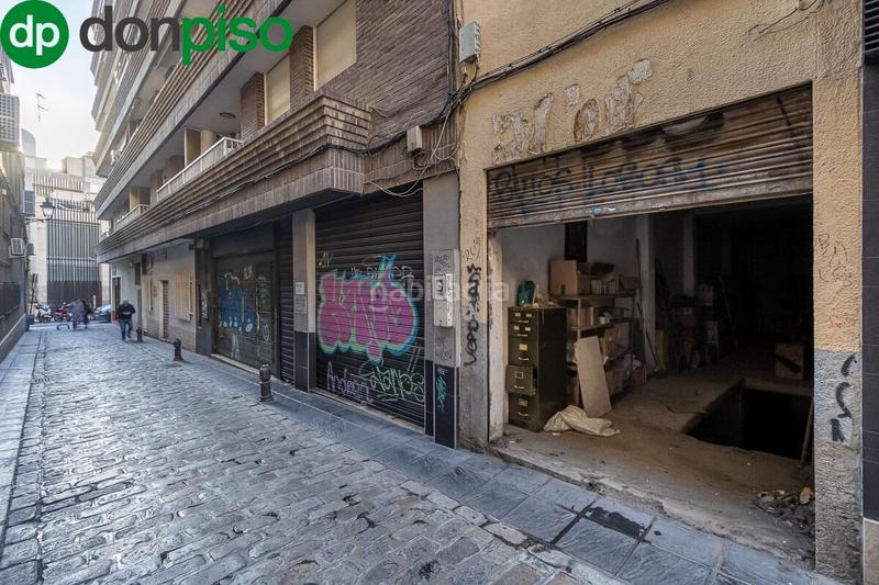 Foto e58bbcf6-a25e-4cb1-a1f6-a06b35efd249. Local comercial local de 2 plantas en Centro - Sagrario Granada
