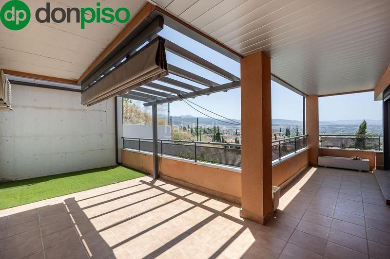 Foto 7393c6e6-3ca8-48de-b4f2-baf77c82104b. Pis a calle dinamarca 5 a Huétor Vega