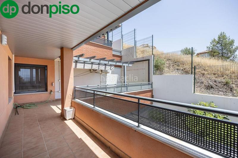 Foto 7431c412-2a9e-45fe-ab6a-f85b8d86593b. Pis a calle dinamarca 5 a Huétor Vega