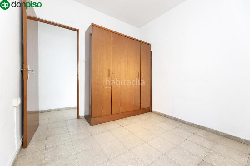 Foto e12f2a67-3339-4325-bf9c-ae905c70fcd0. Ático en calle agustina de aragón ático con terraza y vistas en el corazón barrio figares en Granada