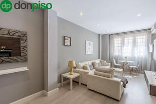 Appartement à Calle san isidro 43. Pleno centro de granada
