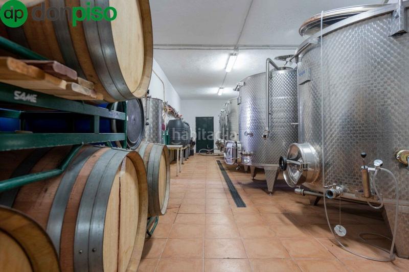 Foto 5d32a670-6308-46af-aed1-b421bb8d8567. Finca rústica a calle los chaparros 91 a Dúdar