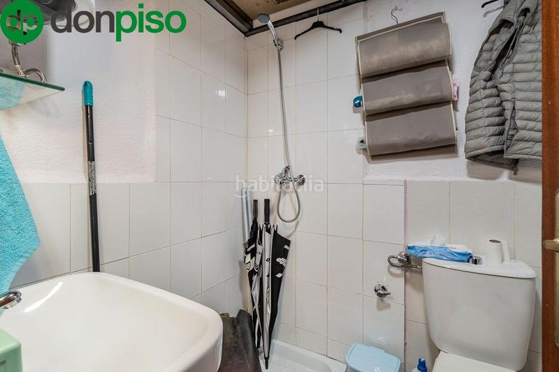 Foto 0c2faf11-db41-4b79-881f-4328d19660ca. Locale commerciale in calle jardin de la reina 2 in Granada