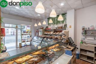 Local Comercial en Calle jardin de la reina 2