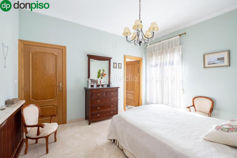 Foto 51b976e6-4f7b-4ac4-bd8d-93d03e04fec9. Casa adosada en leones 16 oportunidad de compra . en Albolote