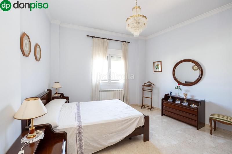 Foto 847f026e-f78c-4bc0-bc38-e8b85455ac5b. Casa adosada en leones 16 oportunidad de compra . en Albolote