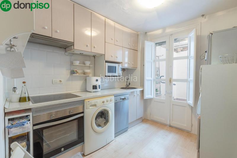 Foto a00a0cdf-4082-4d8e-9576-df326a249d79. Piccolo appartamento con parcheggio in San Ildefonso Granada