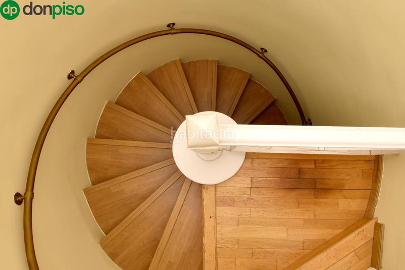 Foto 30d7d1bc-f963-4970-a3bb-6c2ebbbf05bb. Reihenhaus mit heizung parking pool in Camino de los Neveros - Serrallo Granada