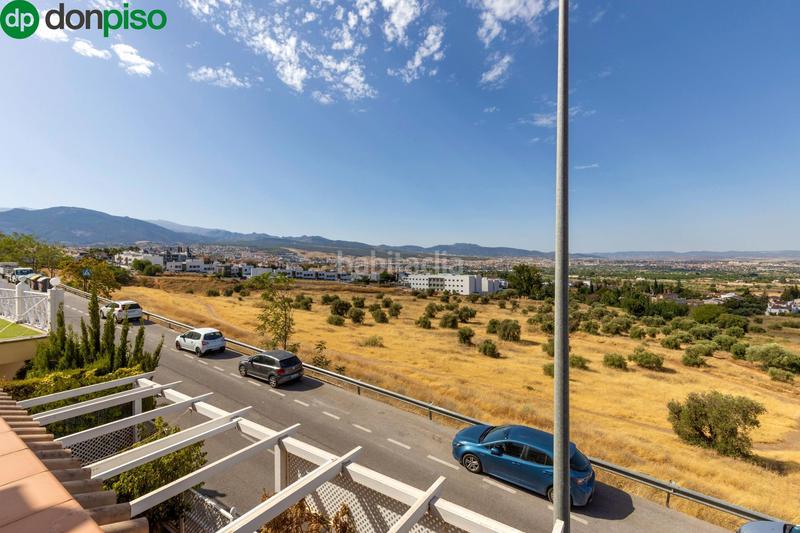 Foto a7979cde-d9b8-405b-8635-29b0bb258100. Reihenhaus mit heizung parking pool in Camino de los Neveros - Serrallo Granada