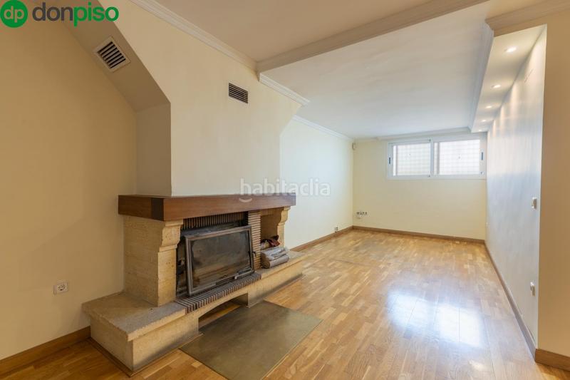 Foto f36d5ff0-4b7c-414a-8c08-8f856c050c55. Reihenhaus mit heizung parking pool in Camino de los Neveros - Serrallo Granada