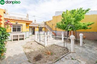 Casa en Calle san quintin-jau 16. Oportunidad nica en el jau santa fe casa en planta baja con esp