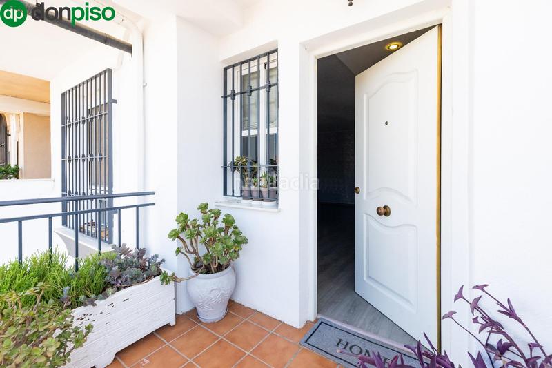 Foto f43955d9-15a8-4cec-bef5-04c1de054a97. Casa adosada en buenavista-jau 14 tu nuevo hogar familiar te espera en el jau. en Santa Fe