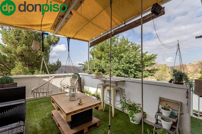 Foto 3097c12a-c02e-4472-806a-de1e3d1ec715. Casa a schiera con piscina in Cenes de la Vega