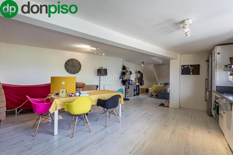 Foto 3d3162b1-f1f5-41c0-a52b-17afa0b9aff3. Casa a schiera con piscina in Cenes de la Vega