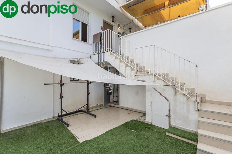 Foto c4ed7748-003b-4fd4-8580-753762c12db2. Casa a schiera con piscina in Cenes de la Vega