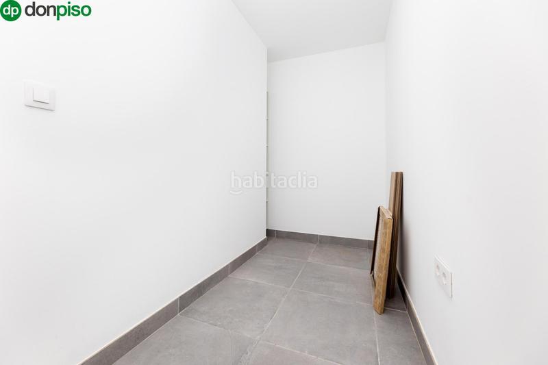Foto 72d39a15-9502-481f-bd43-88681dc0cd07. Apartamento inversores !!! gran oportunidad se vende piso en juan pablo ii en Granada