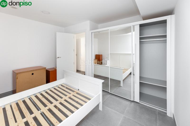 Foto f4dd022c-2779-4d19-bce3-49ca9c95d7a7. Apartamento inversores !!! gran oportunidad se vende piso en juan pablo ii en Granada