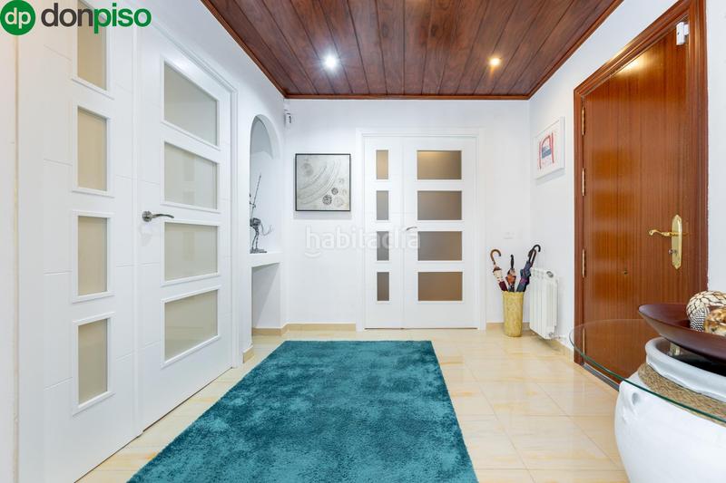 Foto 4866bebf-27d2-450e-96e2-ba3e111e64d9. Chalet villa de lujo exclusividad, espacio y estilo en un entorno privilegiado en Gójar