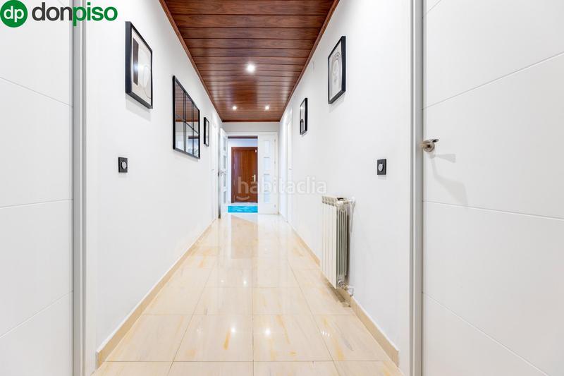 Foto d559d1f3-a226-44f4-85a8-a2bea5a2f03c. Chalet villa de lujo exclusividad, espacio y estilo en un entorno privilegiado en Gójar