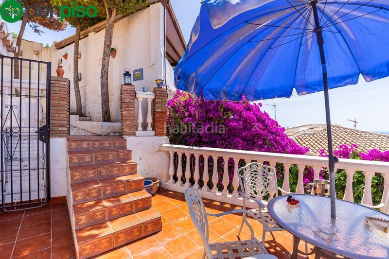 Foto 7f9a7c20-9f0f-41f7-8507-135e7c83cc23. Chalet villa en urbanización campo en campo de Mijas Mijas
