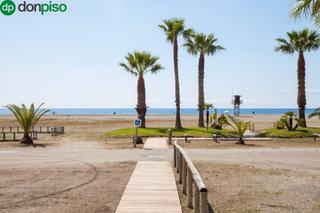 Appartement  Calle zinnia. Piso de 3 dormitorios junto playa poniente, motril.